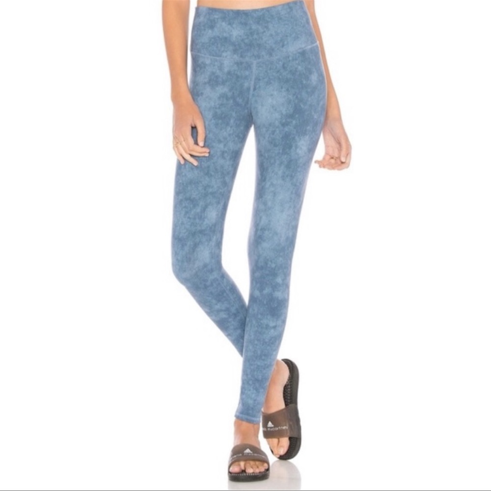 ALO Yoga Denim Acid Wash Leggings - full length